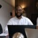 Karim Ghajji, champion du monde dans nombre de disciplines différentes, du kickboxing au breakdance, nous rend visite pouyr en savoir plus sur la technologie du scan 3D et de l impression 3D, avec Younous Ziara